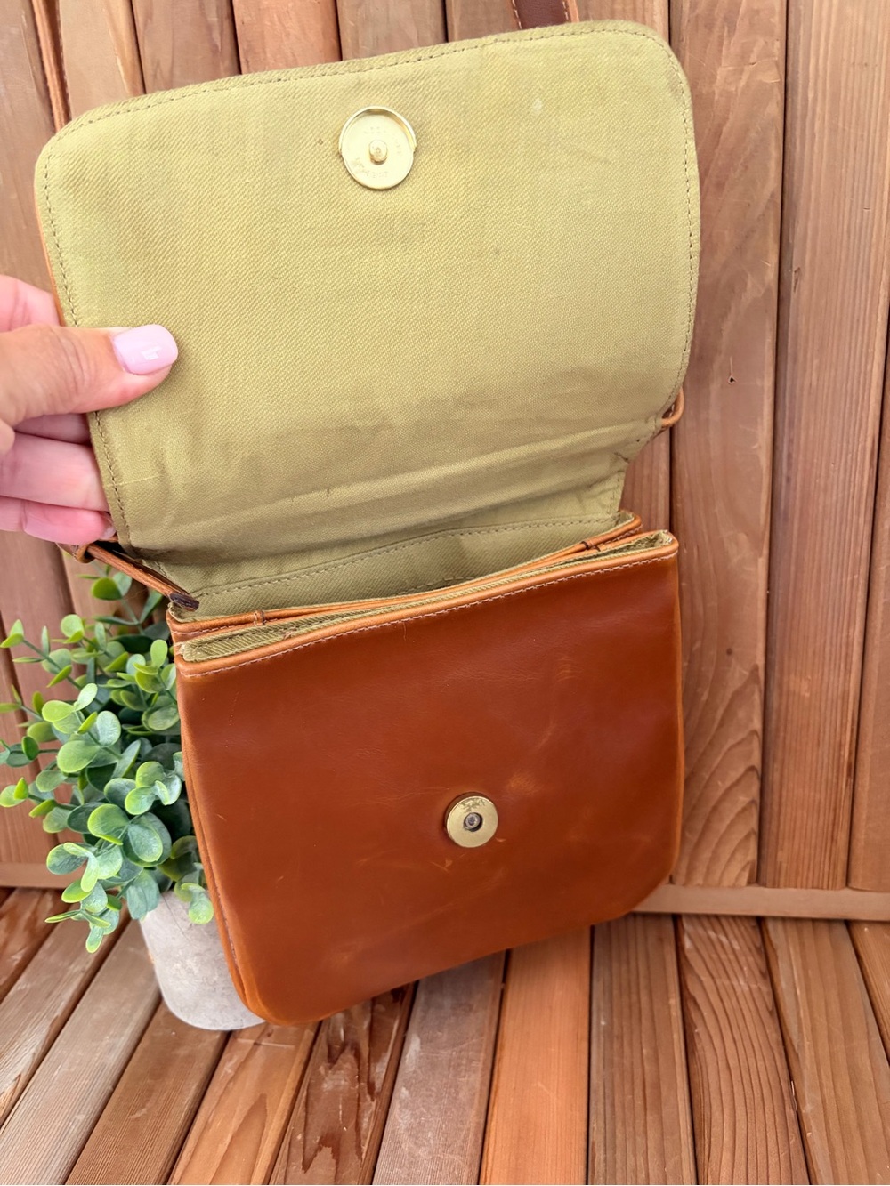 LC Lauren Conrad Vintage Leather Crossbody Bag, Cognac Patina, Green Interior - Picture 5 of 11